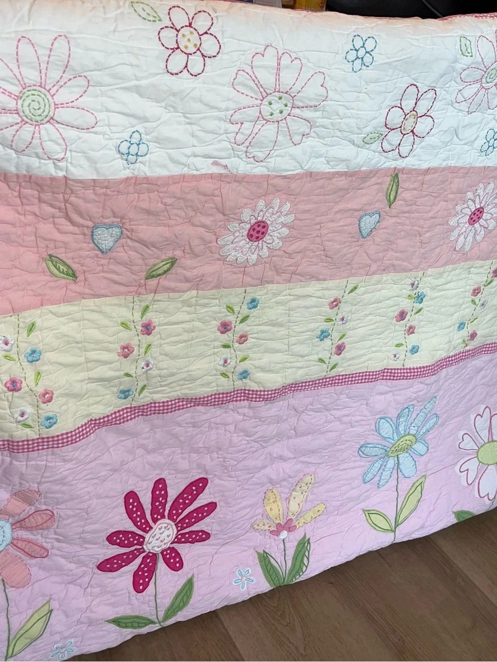 PB Kids Bedding-Mulitple Coordinated Items (bedding, sheets, lamp)
